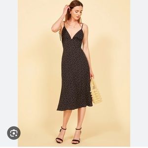 New w defects - reformation talita dress dot realisation par loveshackfancy